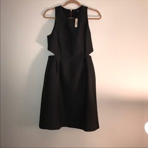 Made well cut out dress